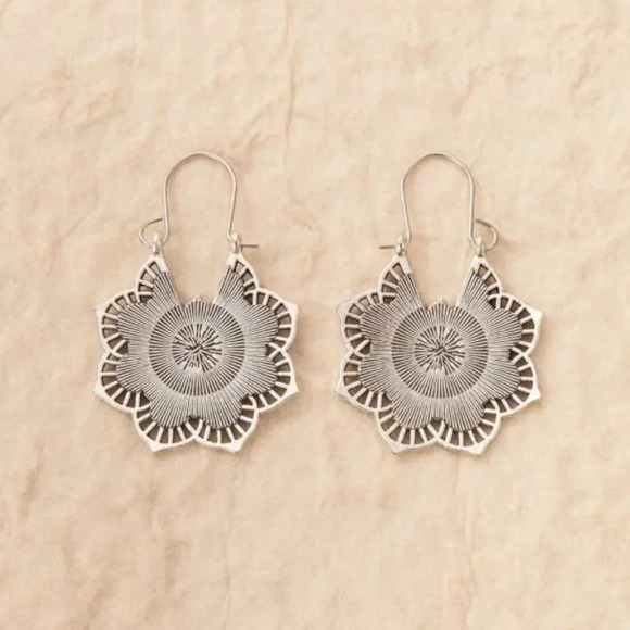 Sterling Silver Vintage Ethnic Flower Boho Hoop Earrings - Picture 3 of 5